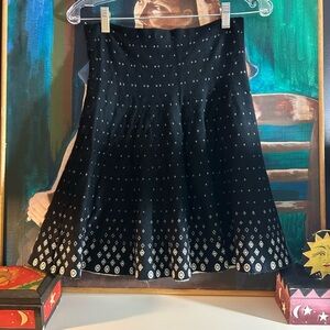 Max Studio Black and White Mini Skirt M/L